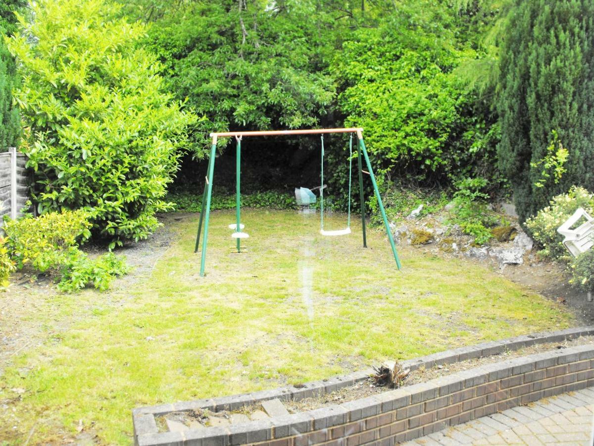 3-Bedroom Comfy Home In Solihull Extérieur photo